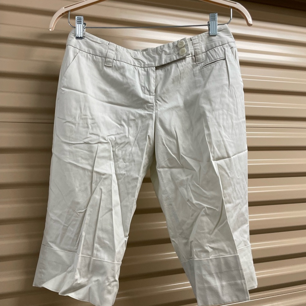 LOFT Cream Capri Pants